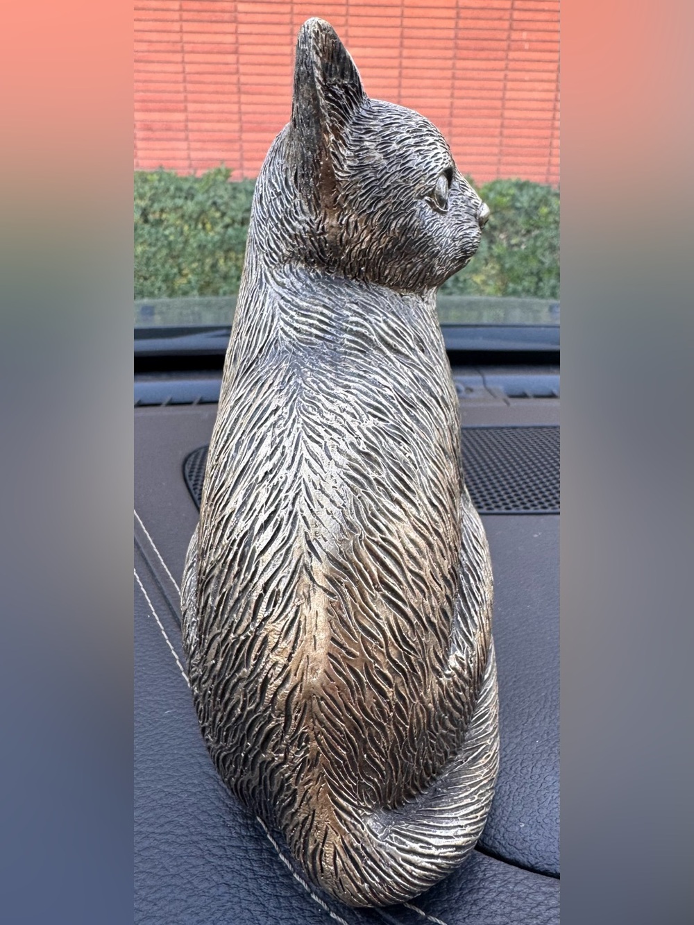 Metallic Cat Figurine - Silver Finish - Picture 2 of 5